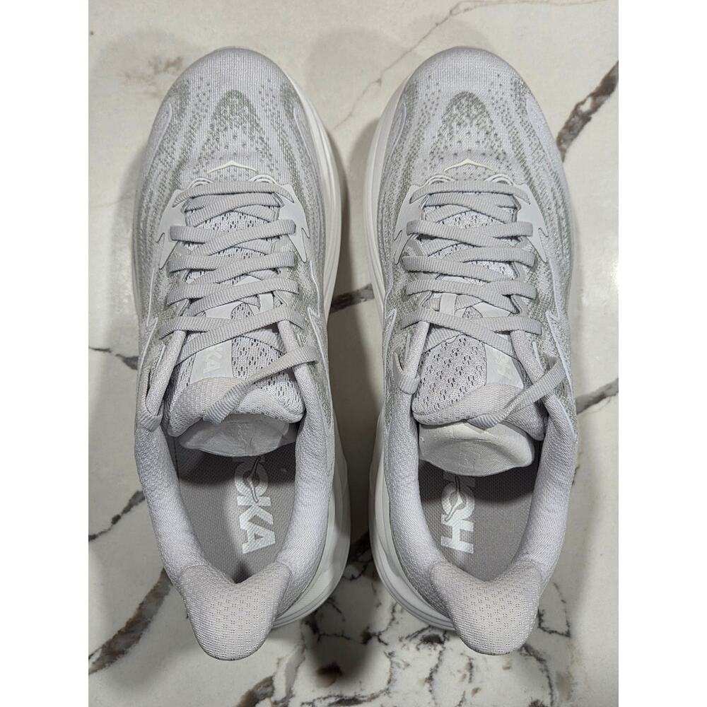 Hoka One W Clifton 10 Cosmic Grey Stardust Size 7.5 Women's Running 1162031 CRDS - Picture 6 of 7